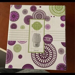 Scentsy Diffuser with refills